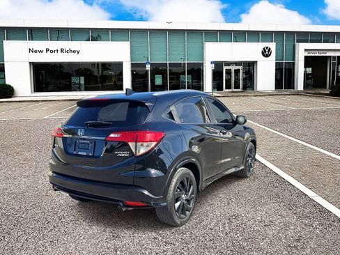 Used 2022 Honda HR-V Sport image 8