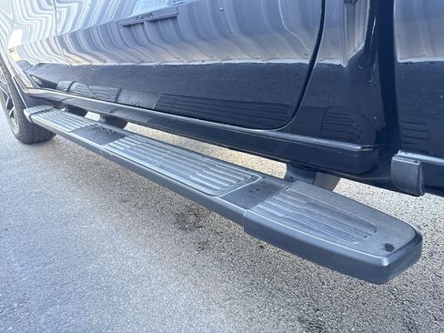 Used 2019 Chevrolet Silverado 1500 LT Trail Boss image 48