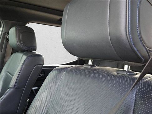 Used 2023 Toyota Tundra Platinum AWD/4WD image 6