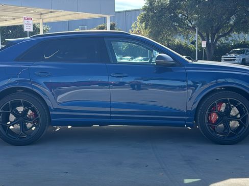 New 2026 Audi RS Q8 performance image 8