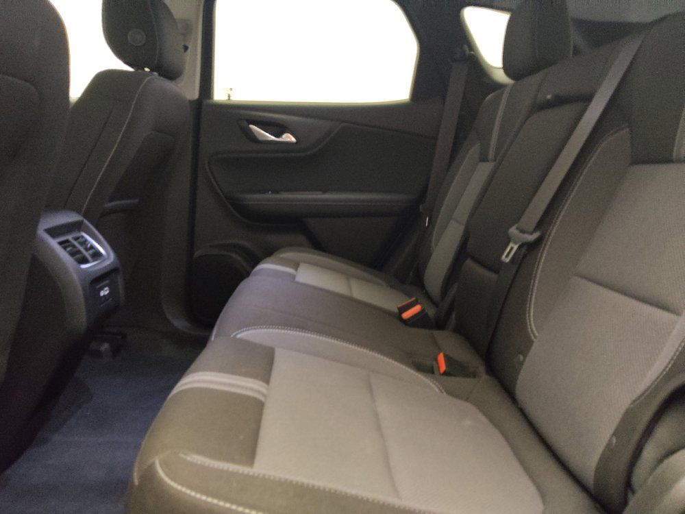 Used 2024 Chevrolet Blazer LT w/ Convenience Package FWD image 18