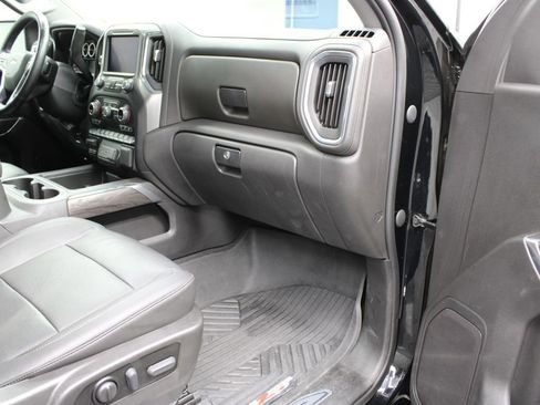 Used 2021 Chevrolet Silverado 1500 LTZ w/ Z71 Off-Road Package AWD/4WD image 29