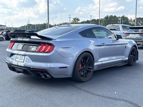 Used 2022 Ford Mustang Shelby GT500 w/ Technology Package RWD image 24