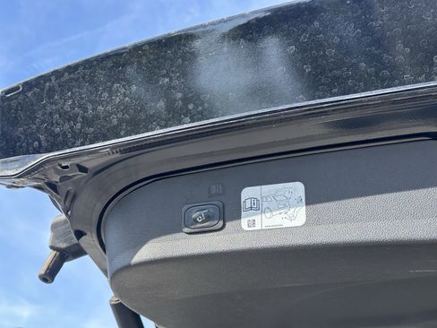 Used 2017 Ford Escape Titanium w/ Equipment Group 301A image 14