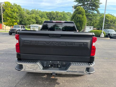 Used 2019 Chevrolet Silverado 1500 LT w/ All-Star Edition AWD/4WD image 4