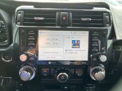 Used 2022 Toyota 4Runner TRD Off-Road image 25