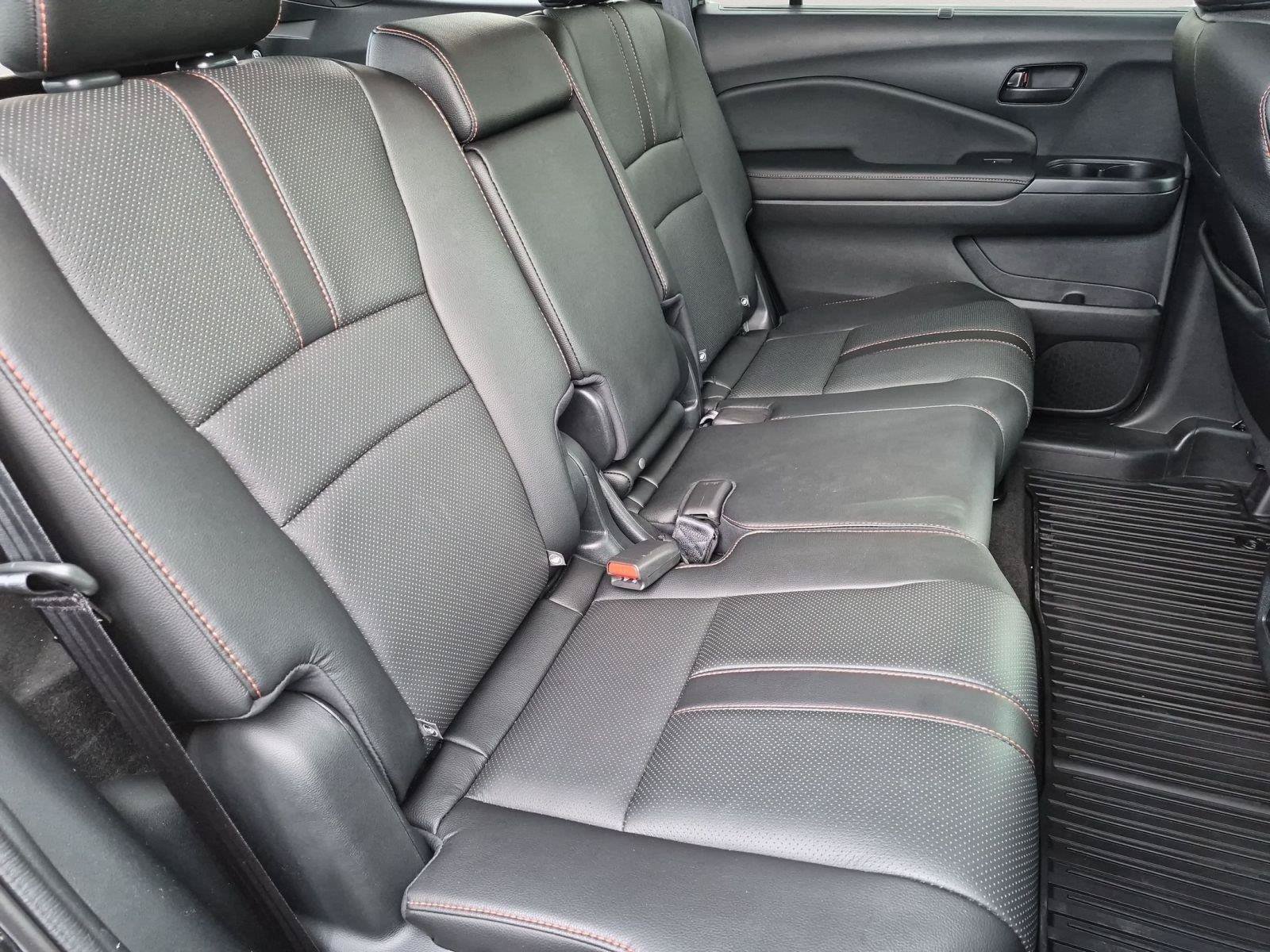 Certified 2023 Honda Passport TrailSport image 17