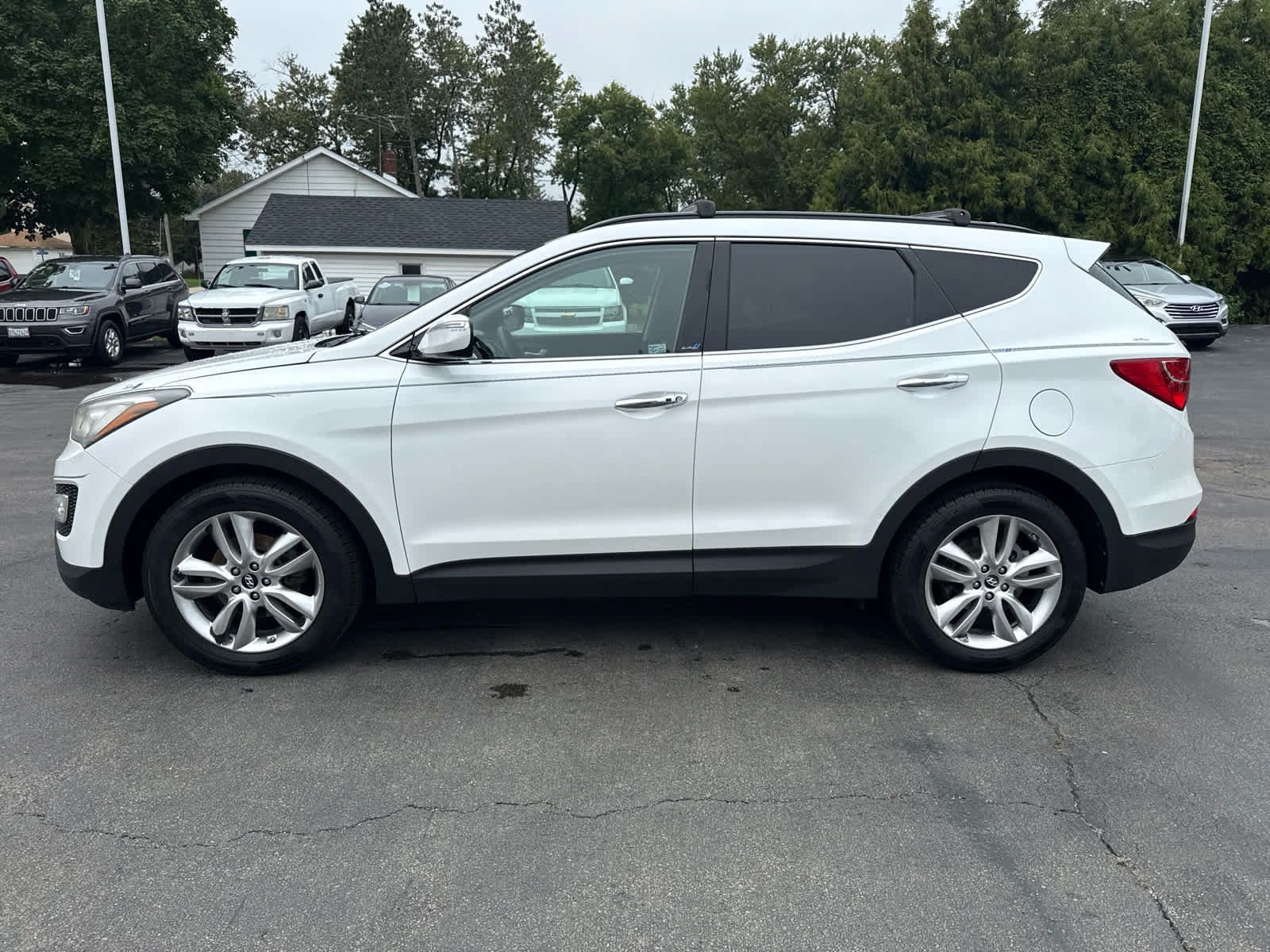 Used 2013 Hyundai Santa Fe Sport 2.0T AWD/4WD image 6