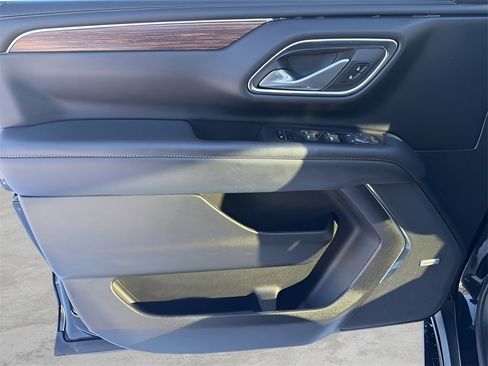 Used 2022 Chevrolet Tahoe High Country image 31