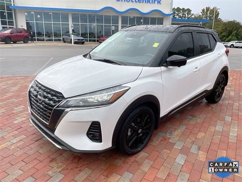 Used 2024 Nissan Kicks SR image 32