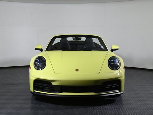 Certified 2025 Porsche 911 Carrera image 10