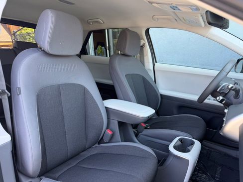 Used 2023 Hyundai Ioniq 5 SE w/ Cargo Package image 35