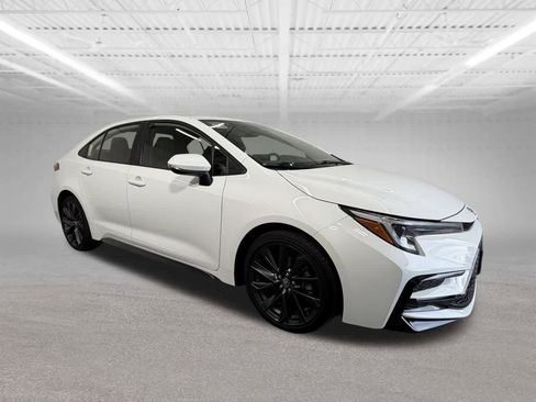 Used 2024 Toyota Corolla XSE image 7