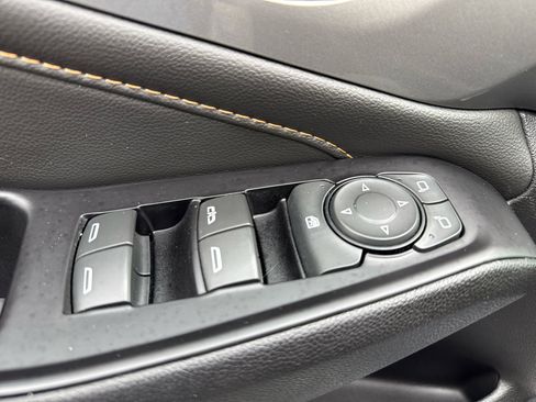 Used 2019 Chevrolet Traverse LT w/ LT Premium Package image 47