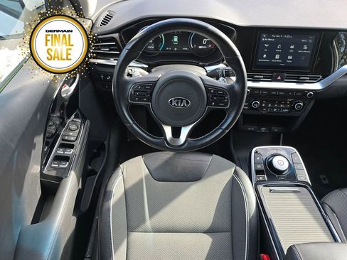 Certified 2020 Kia Niro EX w/ Cold Weather Package image 14