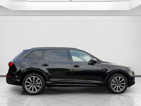 Used 2023 Audi Q7 2.0T Premium Plus w/ Premium Plus Package AWD/4WD image 6