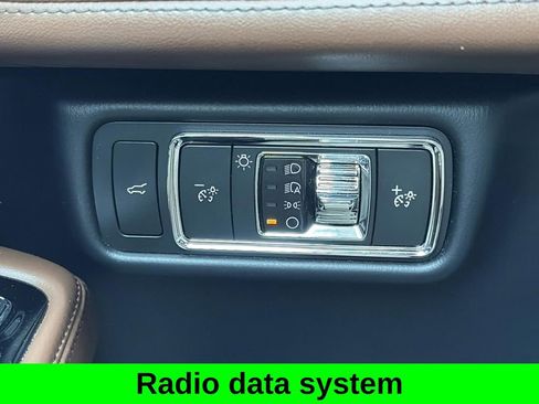 Used 2023 Lincoln Aviator Reserve w/ Equipment Group 201A RWD image 19