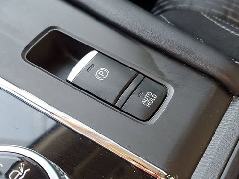 Used 2022 Mitsubishi Outlander ES AWD/4WD image 28