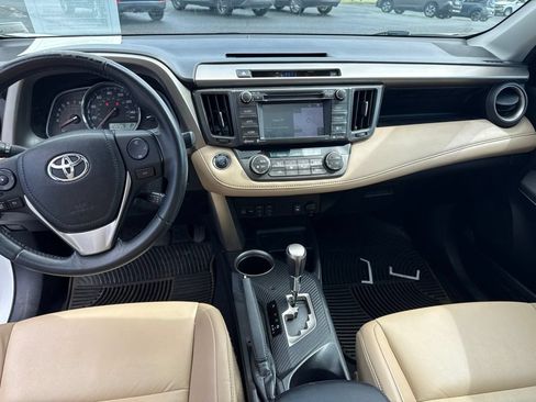 Used 2014 Toyota RAV4 Limited w/ Technology Package AWD/4WD image 13