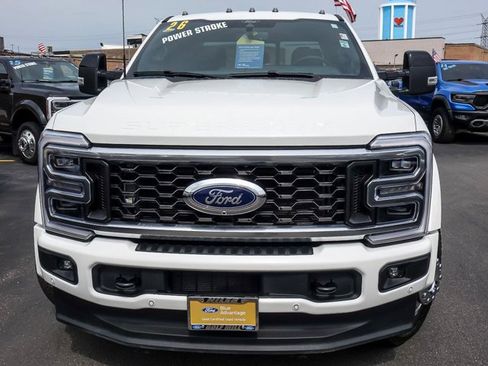 Certified 2026 Ford F450 Platinum w/ FX4 Off-Road Package AWD/4WD image 5