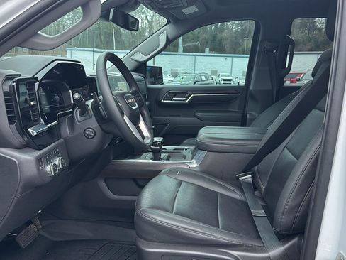 Used 2024 GMC Sierra 1500 SLT w/ SLT Premium Plus Package image 8