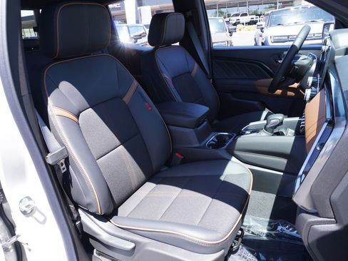 New 2026 GMC Canyon AT4 w/ LPO, Off Road Lift Package image 13