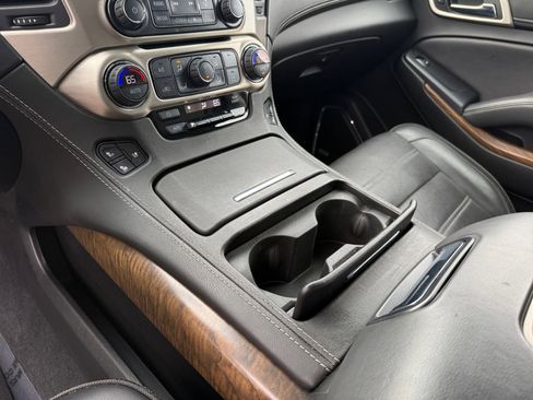 Used 2019 GMC Yukon Denali w/ Denali Ultimate Package image 13