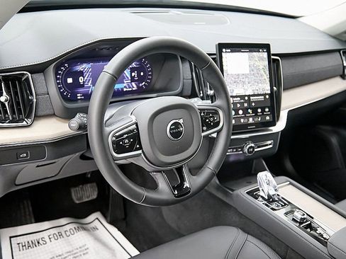 New 2026 Volvo XC90 B6 Plus w/ Protection Package Premier image 13