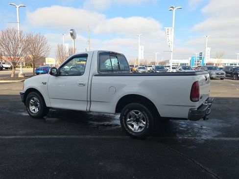 Used 1998 Ford F150 XLT image 9