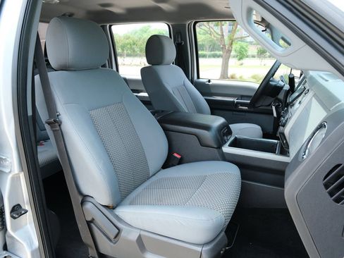 Used 2014 Ford F250 XLT w/ XLT Value Package AWD/4WD image 34