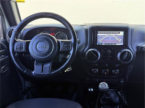 Used 2017 Jeep Wrangler Unlimited Sport w/ Quick Order Package 23S AWD/4WD image 17
