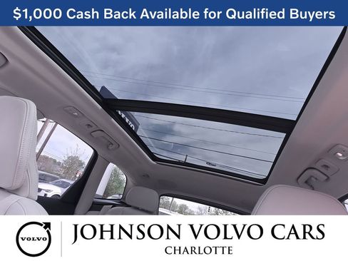 New 2026 Volvo XC60 B5 Ultra w/ Climate Package image 31