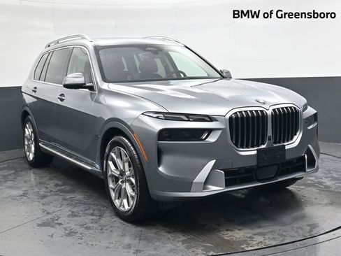 Used 2024 BMW X7 xDrive40i AWD/4WD image 1