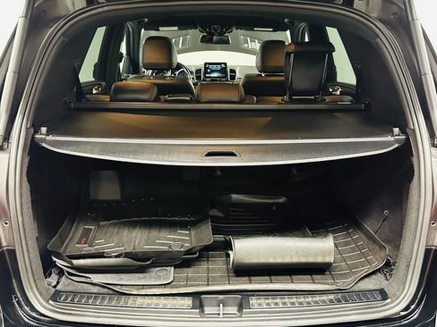 Used 2019 Mercedes-Benz GLE 400 4MATIC image 30