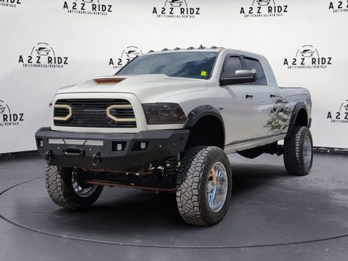 Used 2018 RAM 2500 Limited AWD/4WD image 3