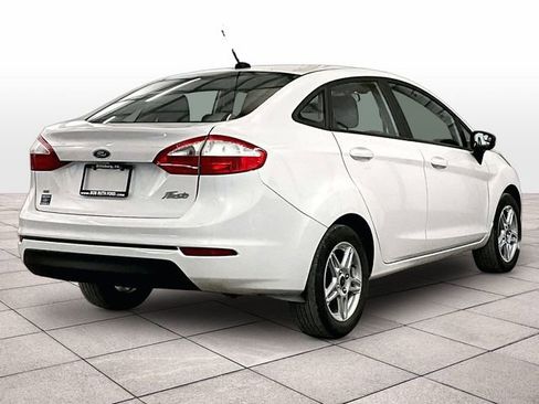 Used 2019 Ford Fiesta SE w/ Cold Weather Package FWD image 11