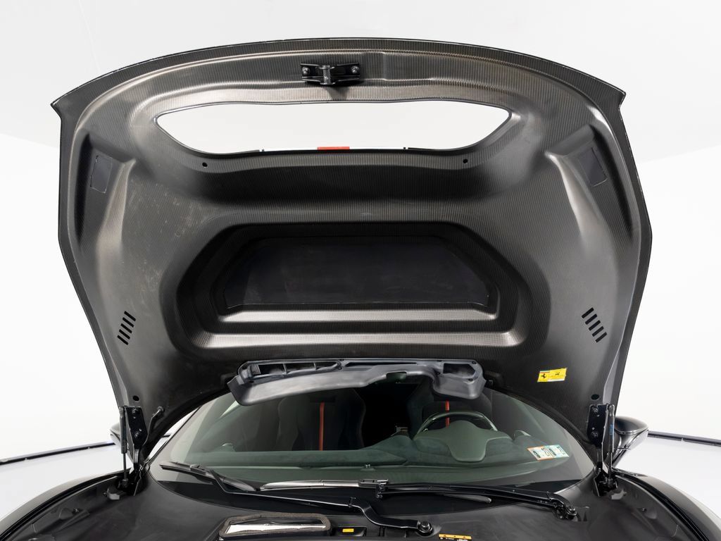 Used 2020 Ferrari 488 Pista Coupe RWD image 68