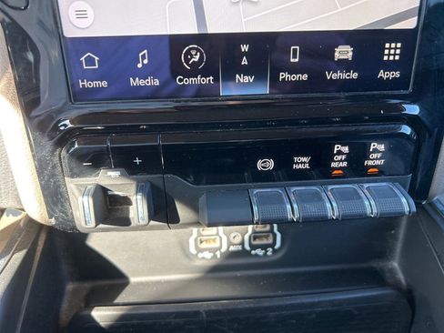 Used 2022 RAM 2500 Laramie image 24