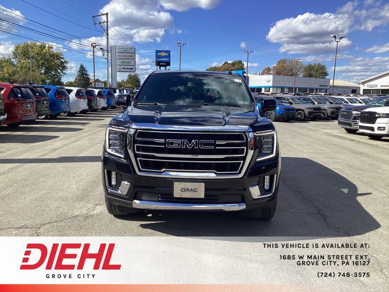 Used 2021 GMC Yukon SLT w/ SLT Luxury Plus Package AWD/4WD image 2