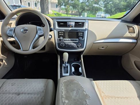 Used 2017 Nissan Altima 2.5 S w/ Power Driver Seat Package FWD image 15