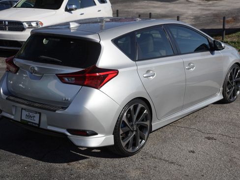 Used 2016 Scion iM FWD image 15