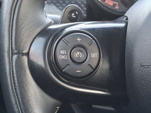 Used 2019 MINI Cooper S image 16