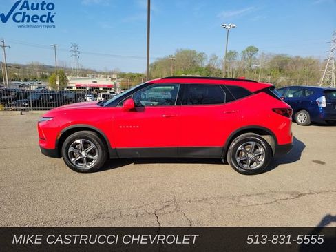 Used 2024 Chevrolet Blazer LT w/ Convenience Package FWD image 2