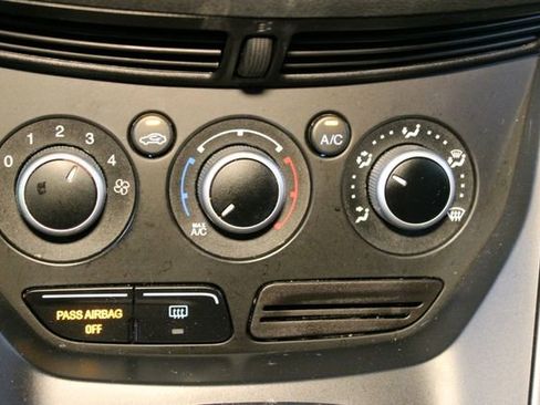 Used 2016 Ford Escape SE AWD/4WD image 26