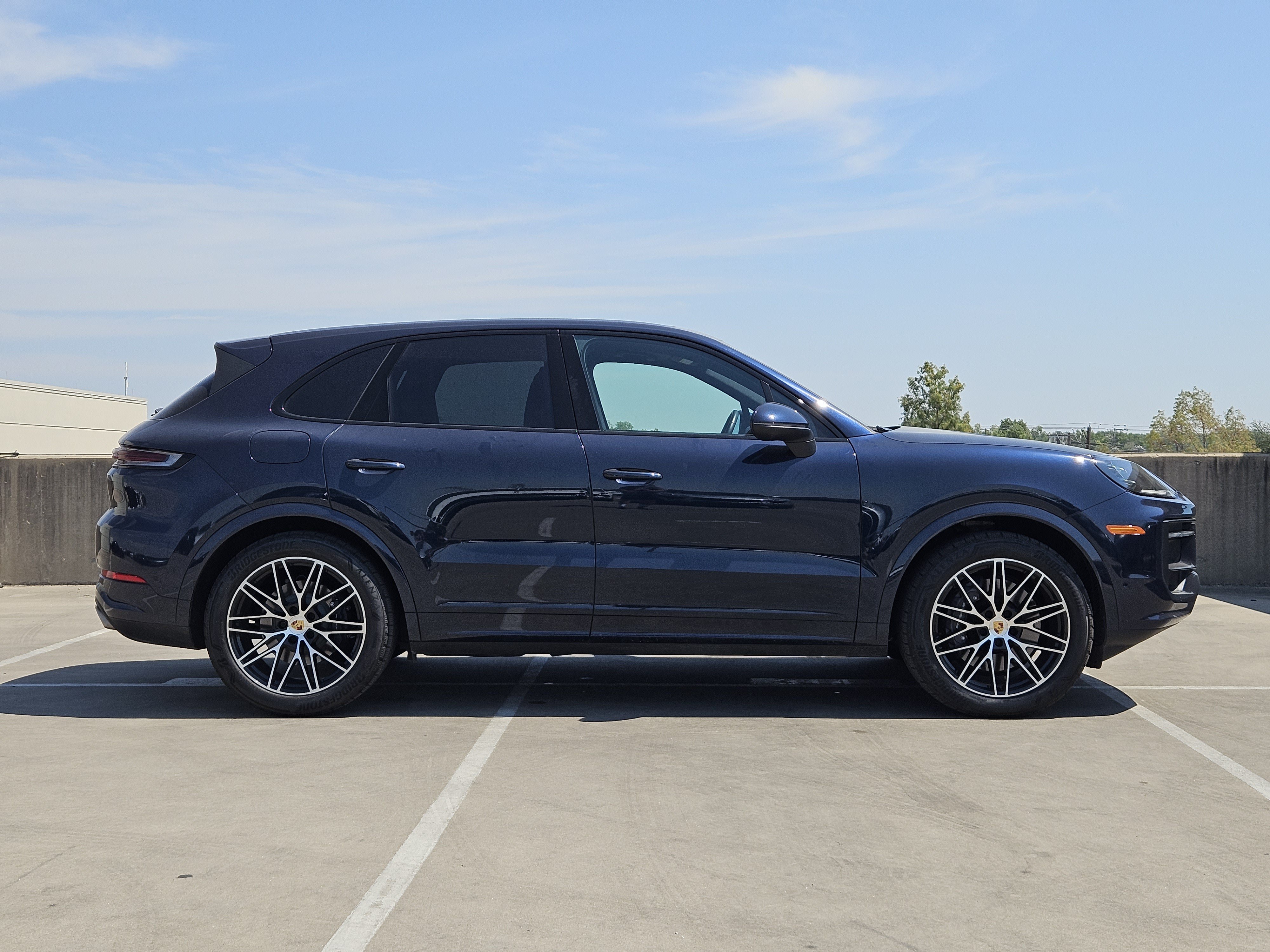 Certified 2024 Porsche Cayenne AWD/4WD image 9