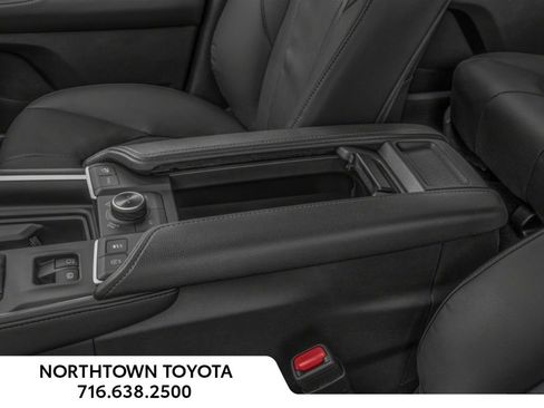 New 2026 Toyota Grand Highlander Platinum image 13