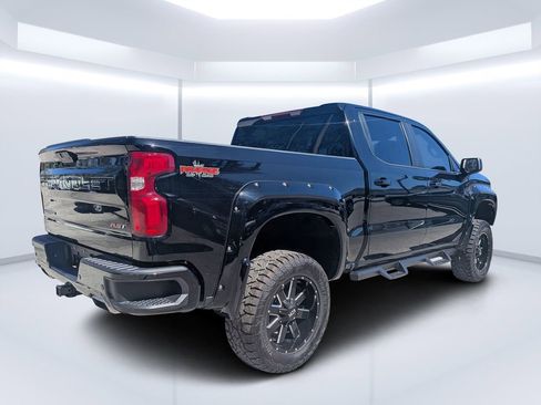 Used 2022 Chevrolet Silverado 1500 RST image 3