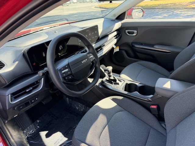 Certified 2025 Kia K4 FWD image 14