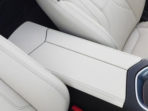 Used 2025 BMW Z4 M40i w/ Premium Package image 21