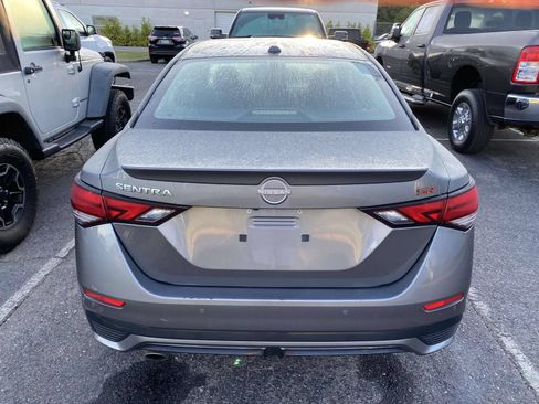 Used 2025 Nissan Sentra SR FWD image 6
